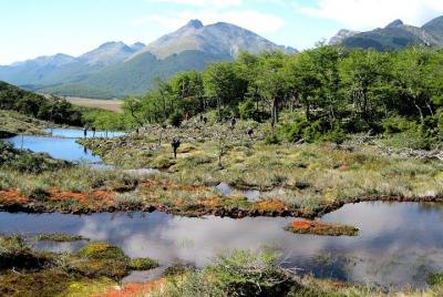 Parque Nacional Tierra del Fuego con bahía Lapataia desde Ushuaia