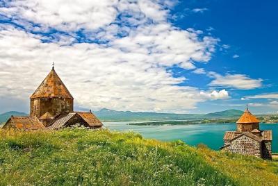 Tour grupal | Tsaghkadzor (Kecharis, Teleférico), Lago Sevan (Sev