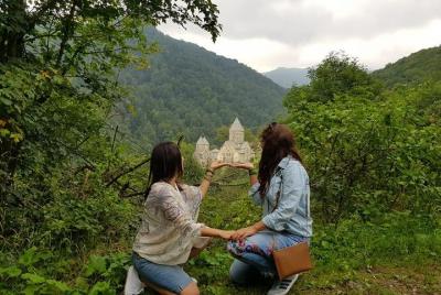 Dilijan (Monasterio Haghartsin), Lago Sevan, Tsakhkadzor (estació