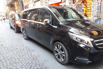 Reserve sus transferencias privadas en línea hoy y haga su viaje 