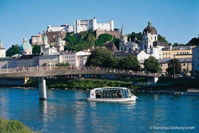 Recorrido por la ciudad de Salzburgo con crucero turístico por el
