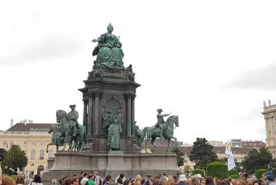 Tour privado de lo más destacado de Viena: juego de espías