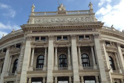 eBike for explorer Vienna 60min con guía - anda en bicicleta todo