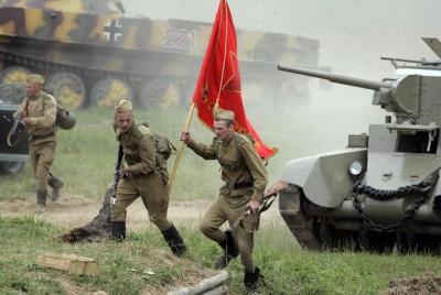 Tour compartido: Línea Stalin - Complejo Memorial Khatyn