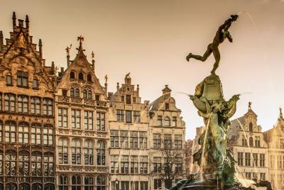 Increíble juego de búsqueda del tesoro urbano autoguiado de Amber