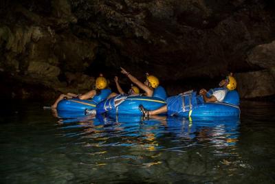 Tour privado: Xunantunich Cave Tubing y Zip line desde Ambergris Cayo Tour privado: Xunantunich Cave Tubing y Zip line desde Ambergris Cayo