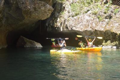 Experiencia de tirolina en canoa o kayak para los huéspedes de San Pedro Ambergris Caye Experiencia de tirolina en canoa o kayak para los huéspedes de San Pedro Ambergris Caye