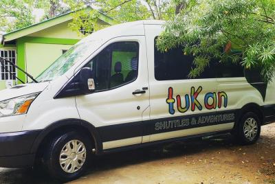 Aeropuerto Internacional Ciudad de Belice / Taxi acuático a San I