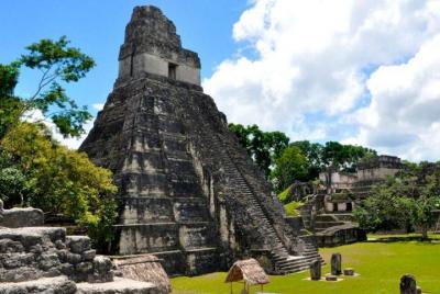 Tour Tikal desde San Ignacio