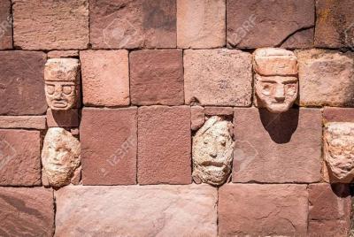 Tiahuanaco desde La Paz (Bolivia) todo el día.