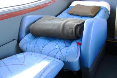 Boleto de Uyuni desde la ciudad de La Paz _ Bus Turístico _ 10pm 