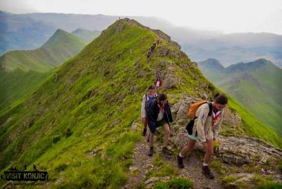 Senderismo en la montaña Visocica