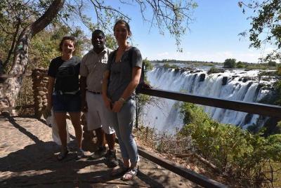 Excursión de un día a Vicfalls desde Kasane