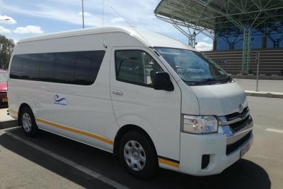  Aeropuerto de Victoria Falls Traslados / Shuttles a Victoria Fal