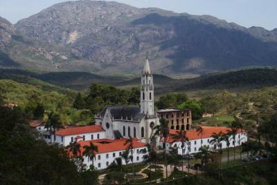 Santuario de Caraça - Caminos del Emperador