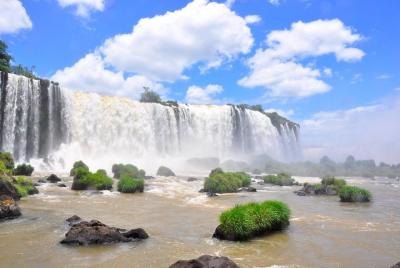 Cataratas brasileñas, el Parque de Aves y la Represa de Itaipú de