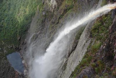 Cascada Fumaça por Discover Chapada Cascada Fumaça por Discover Chapada
