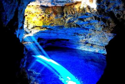 Visita de día completo a las piscinas Encantado y Azul de Lençóis Visita de día completo a las piscinas Encantado y Azul de Lençóis