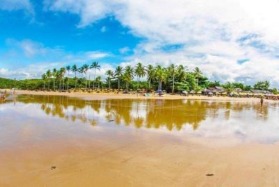 Trancoso Tour con la playa de Coqueiros - por Coconut Experience