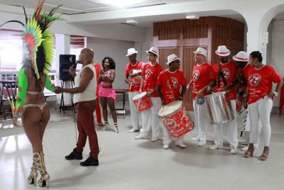 Ensayo Del Carnaval De Río: Escuela de Samba, Cultura, Música y D