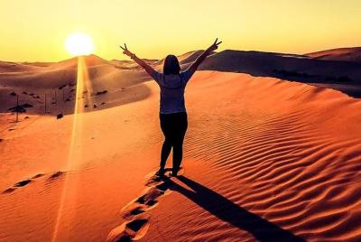 Desert Safari Experience 4 × 4 Pick and Drop desde Abu Dhabi