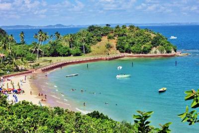 Excursión en barco a las islas tropicales de Itaparica y Frades