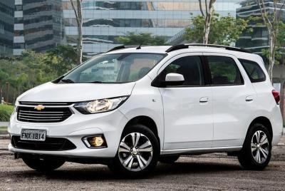 Traslado privado Minivan GIG Rio Galeao aeropuerto hasta 6 pax a 