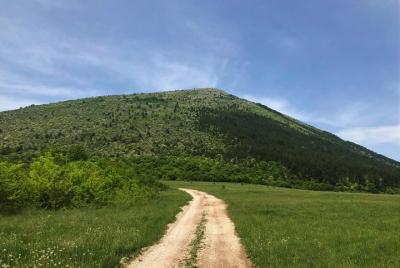 Desde Sofía: sendero de montaña Lyubash Desde Sofía: sendero de montaña Lyubash
