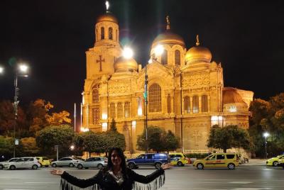 Exploración privada: influencia francesa en Varna + caminata + to