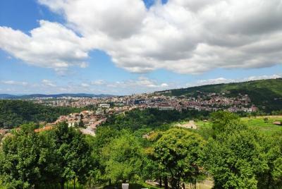 Tour virtual privado en Veliko Tarnovo con guía local Tour virtual privado en Veliko Tarnovo con guía local