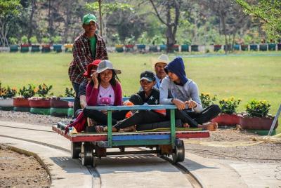 Battambang Tours 2 días / 1 noche Battambang Tours 2 días / 1 noche
