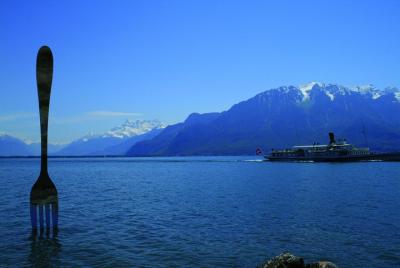Línea de Riviera a Vevey, Chaplin, Montreux, tour de Lavaux y cru