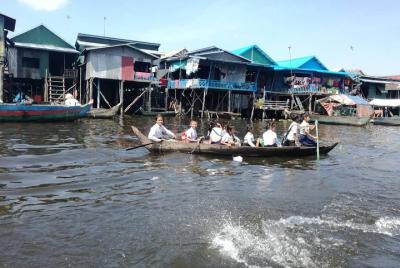 Tour Kompong Kleang - pueblo flotante en el lago Tonle Sap