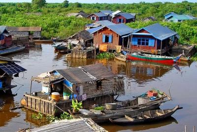 Tour en crucero por el lago Kompong Phluk y Tonle Sap desde Siem  Tour en crucero por el lago Kompong Phluk y Tonle Sap desde Siem