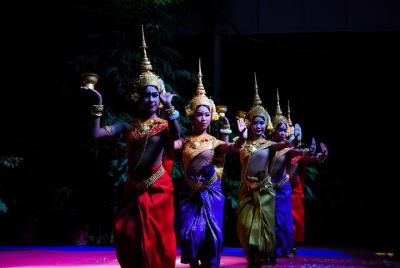 Disfrute de la auténtica cocina jemer en el restaurante Kanell