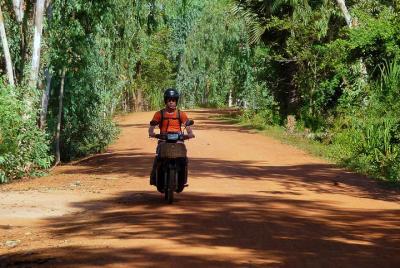 Excursión de medio día a Khmer Cruiser (por la tarde) (en moto)