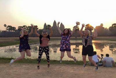 Explore Angkor Wat Full Day desde Sunrise-Small Group