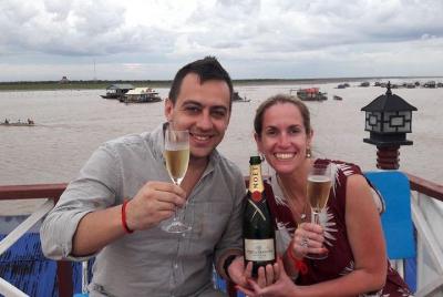 Atardecer en el lago Tonle Sap de Siem Reap