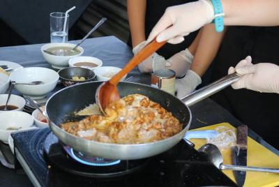 Clase de cocina + Visita al mercado local