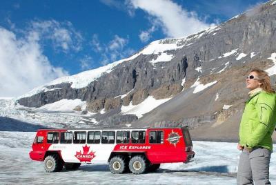 Viaje por la nieve al glaciar Athabasca desde Banff