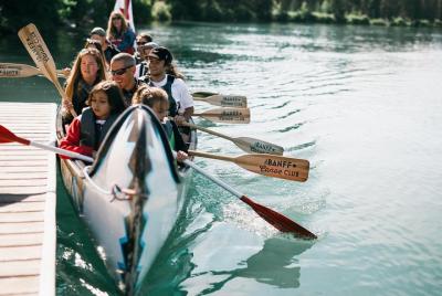Recorrido por la gran canoa de la vida silvestre en el arco
