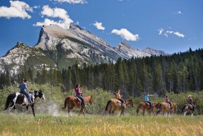 Paseo a caballo de 3 horas por Bow Valley Loop