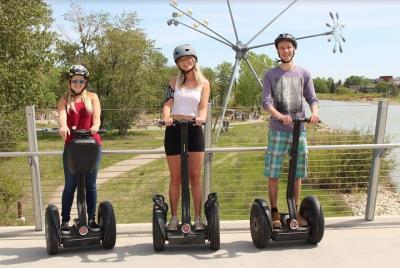 Aventura en Segway de 60 minutos por la cuenca del río Bow en Cal Aventura en Segway de 60 minutos por la cuenca del río Bow en Cal