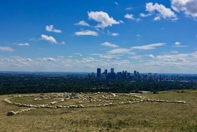 Siksikaitsitapi Medicine Wheel Tour de Nose Hill de Calgary