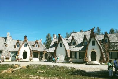 Tour de medio día al lago Balea y al castillo de arcilla en Fairy Tour de medio día al lago Balea y al castillo de arcilla en Fairy