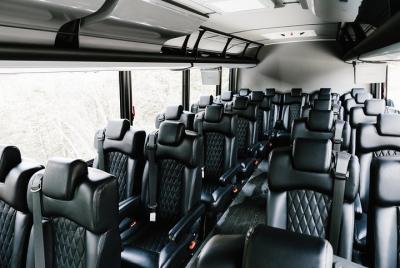 Transferencia de salida compartida: Alberta Hotels to Calgary Air