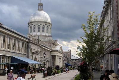 Old-Montreal Delicias con un local - Recorrido a pie PRIVADO