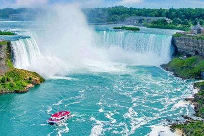 Recorrido de un día a las cataratas del Niágara desde Toronto Recorrido de un día a las cataratas del Niágara desde Toronto