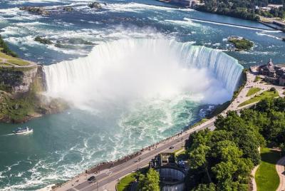 Excursión de un día a las cataratas del Niágara desde Toronto + 2
