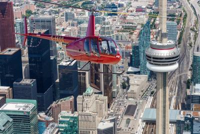 Recorrido en helicóptero de 7 minutos por Toronto Recorrido en helicóptero de 7 minutos por Toronto